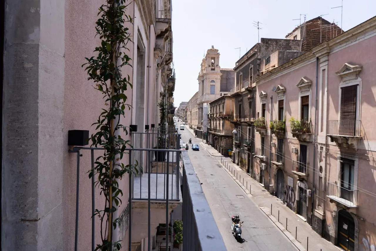 BnB Catania Suites&Rooms 0*,